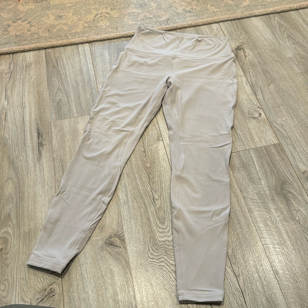 Lululemon light gray align leggings 28”